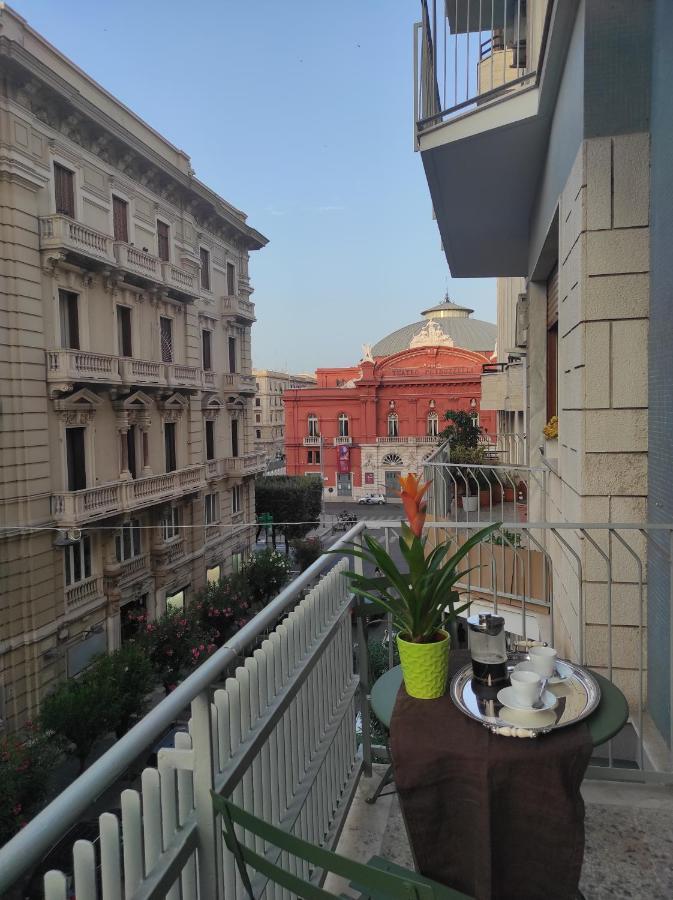 Centralissimo E Confortevole, Fronte Petruzzelli Apartment
